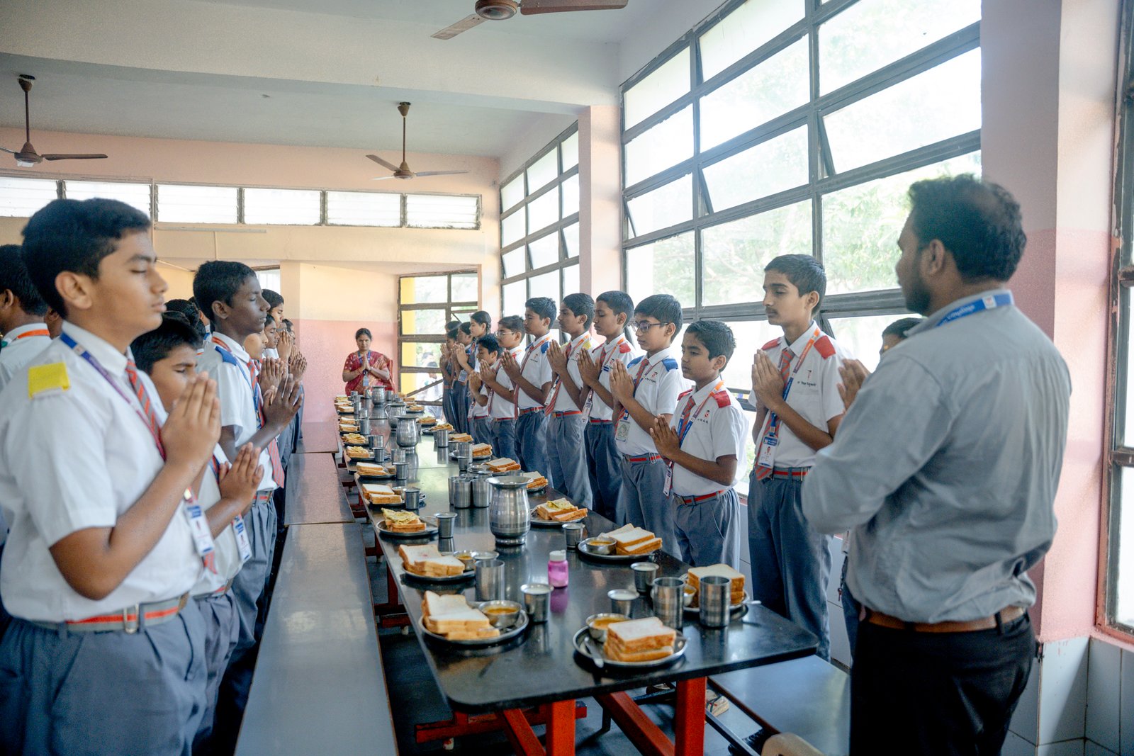 Dining hall/UKP01645.jpg