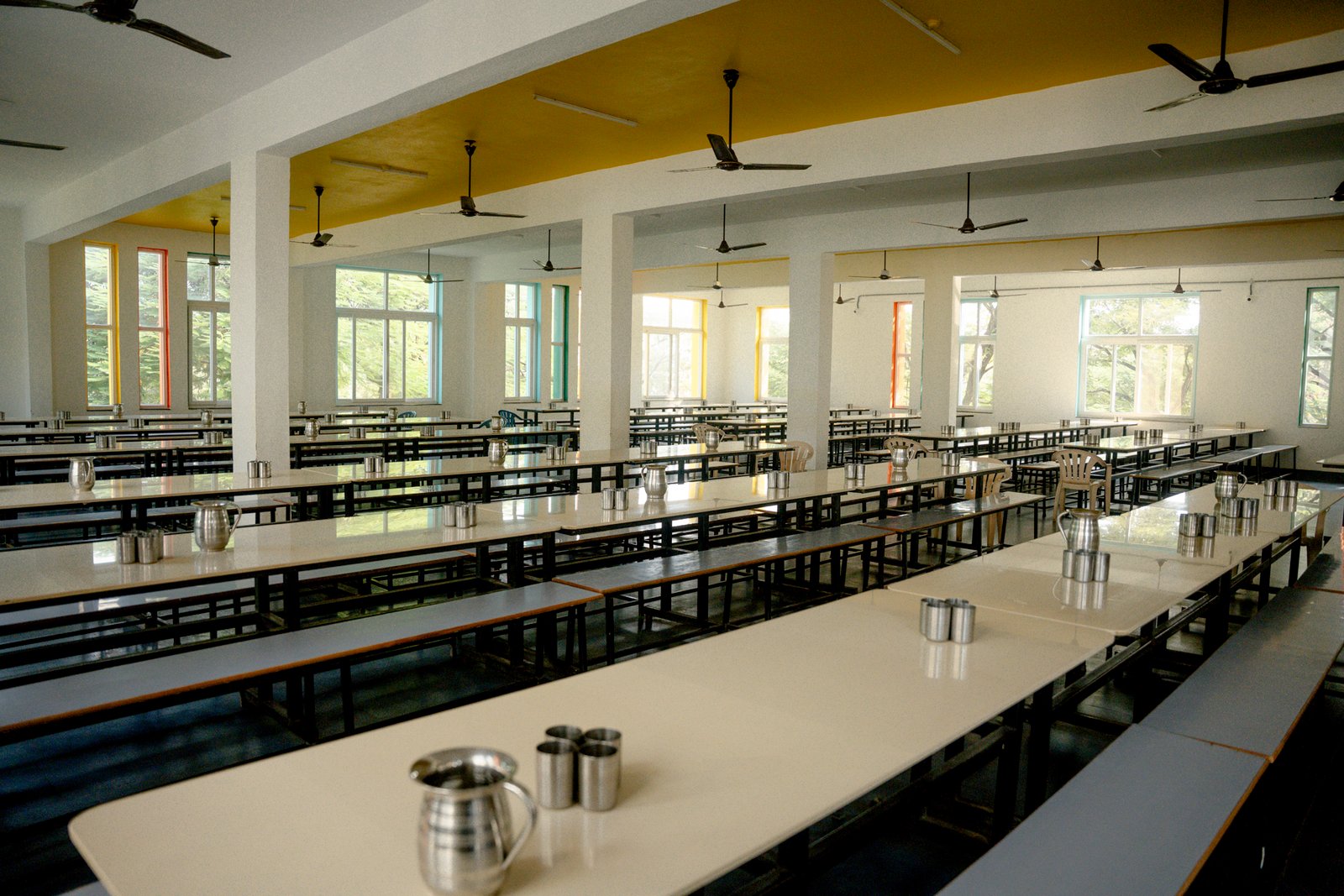 Dining hall/UKP01680.jpg