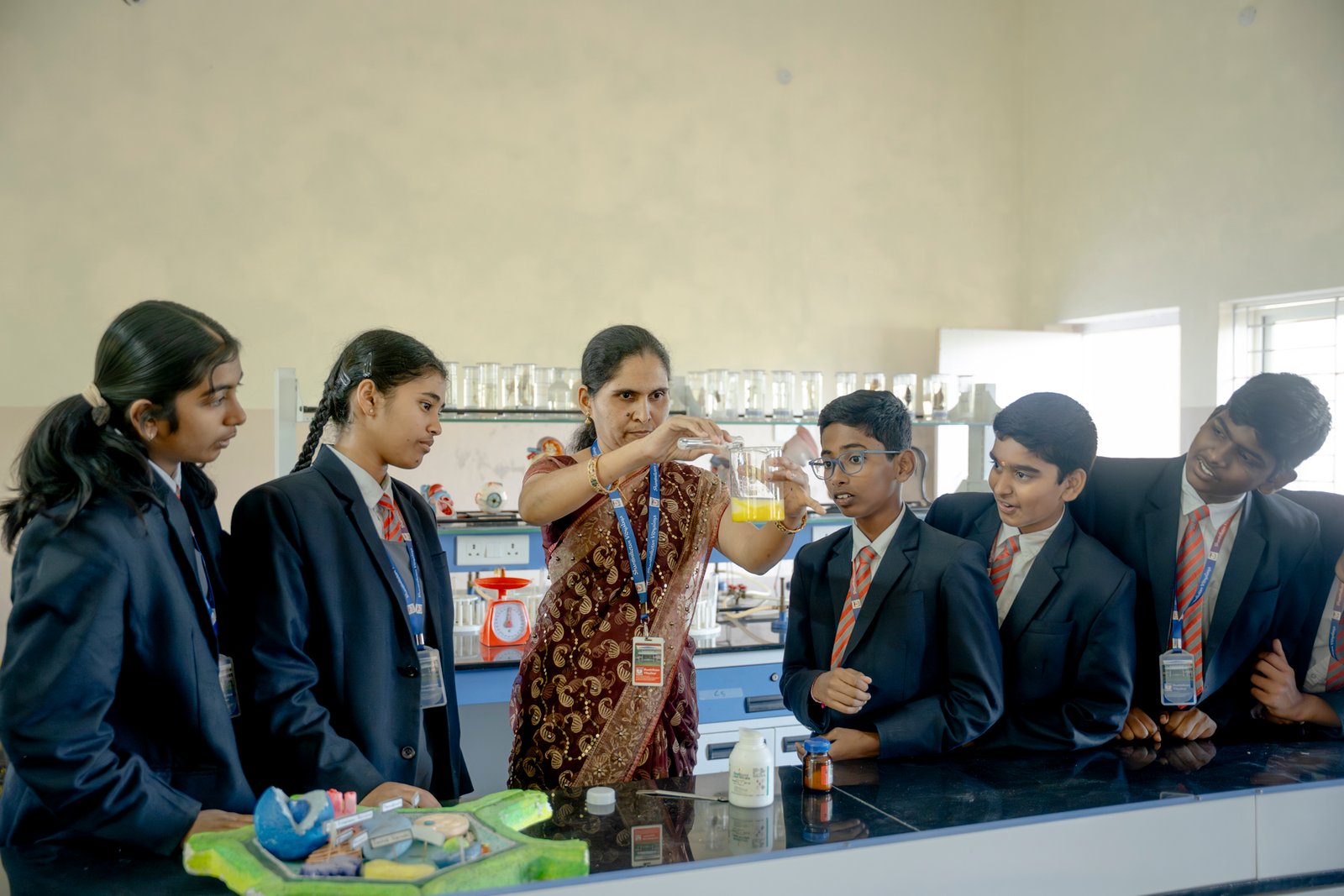 Lab and lab classes/UKP02026.jpg